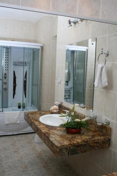 Hotel Calarasi Habitación foto